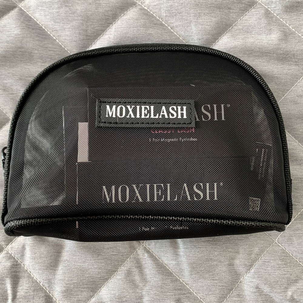 MoxieLash Magnetic Lash Duo with (2) Magnetic Liners and Remover Swabs - Picture 5 of 5